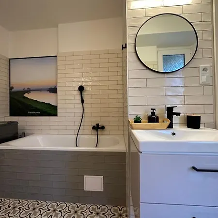 Apartment Morava S Balkonem, Parkovani Zdarma-uherske Hradiste Safarikova 855 *