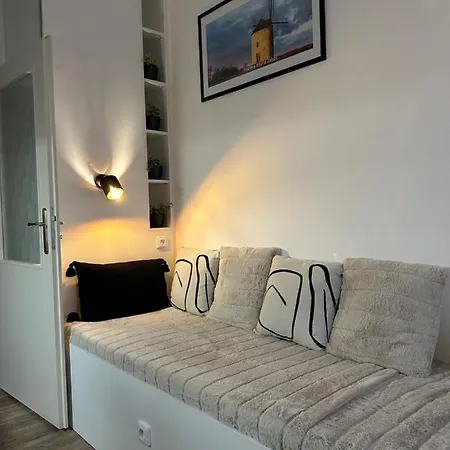 Morava S Balkonem, Parkovani Zdarma-uherske Hradiste Safarikova 855 Apartment