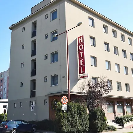 Morava S Balkonem, Parkovani Zdarma-uherske Hradiste Safarikova 855 Uherske Hradiste