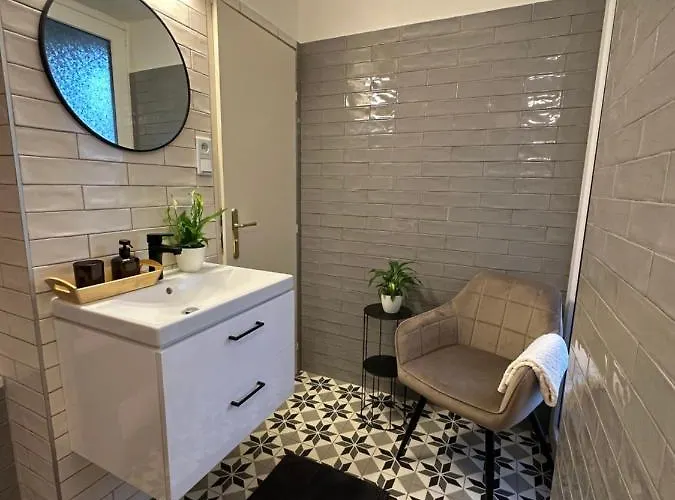 Morava S Balkonem, Parkovani Zdarma-uherske Hradiste Safarikova 855 Appartement *