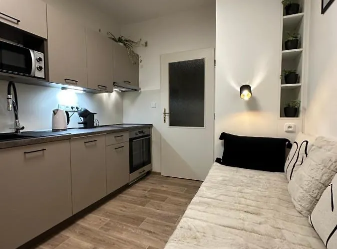 Morava S Balkonem, Parkovani Zdarma-uherske Hradiste Safarikova 855 Appartement *